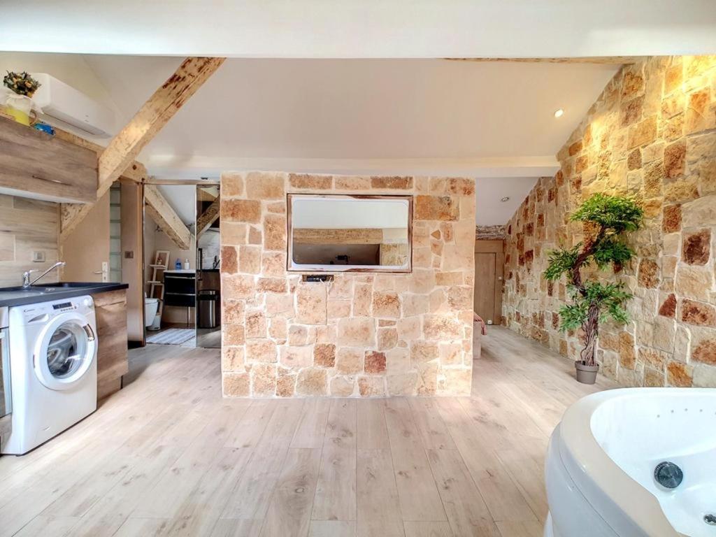 Love Room Jacuzzi Croisette 戛纳 外观 照片